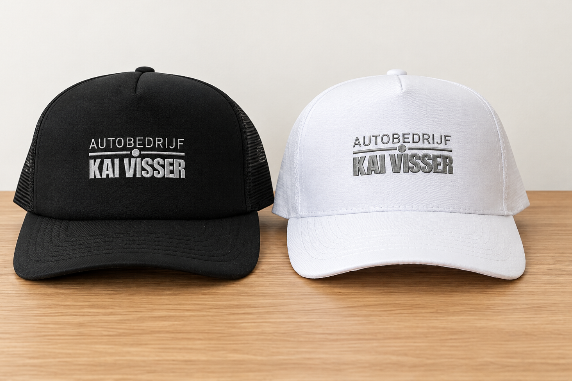 Bedrijfspetten voor autobedrijf Kai Visser Rijssenhout